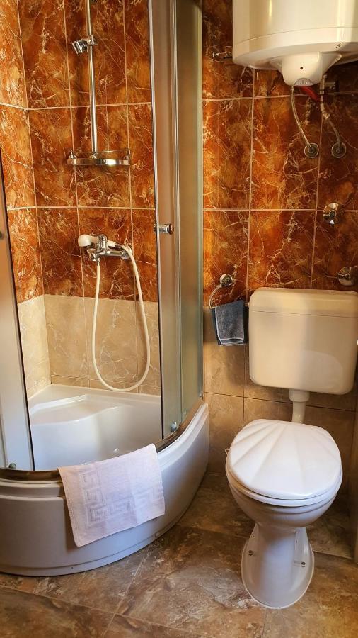 Franceska Apartmani Крес Екстериор снимка