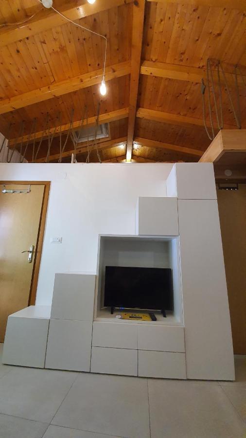 Franceska Apartmani Крес Екстериор снимка