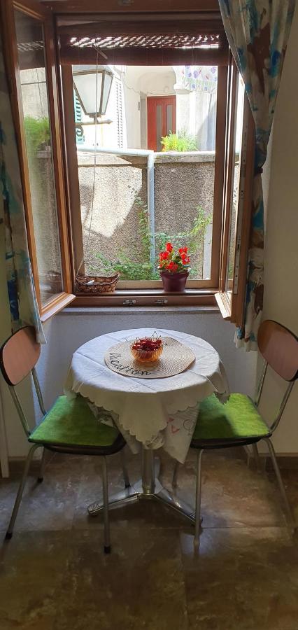 Franceska Apartmani Крес Екстериор снимка