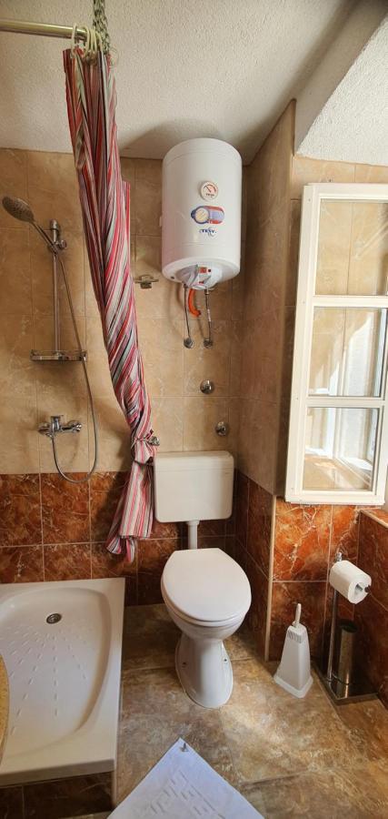 Franceska Apartmani Крес Екстериор снимка
